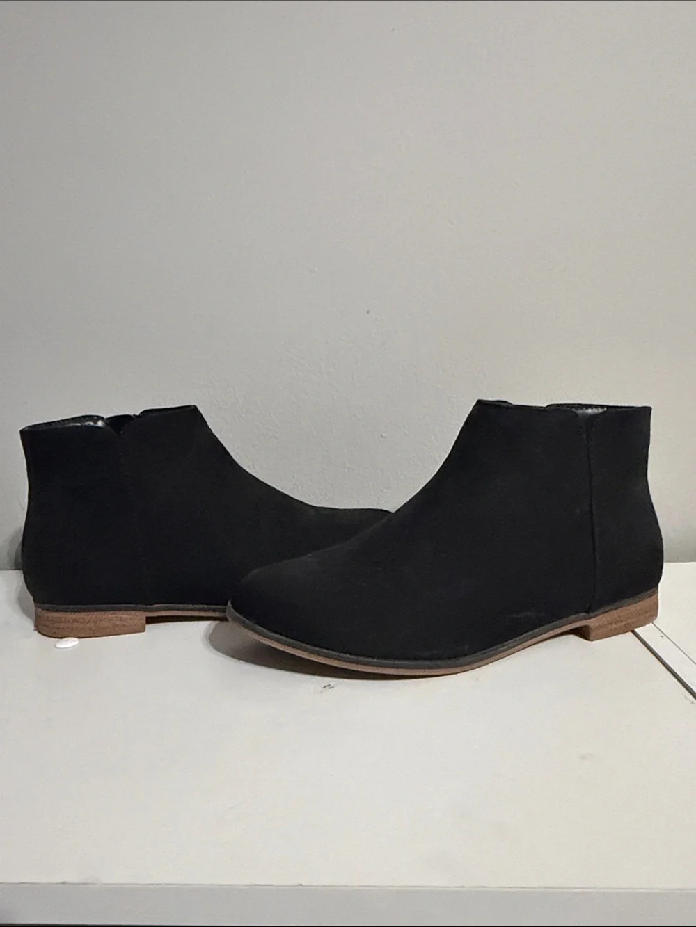 Cat & Jack Black Kids Chelsea Ankle Boots